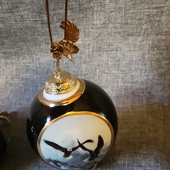 Bradford Editions 1999 Larry K. Martin America The Beautiful Ornament Collection - Picture 8 of 10